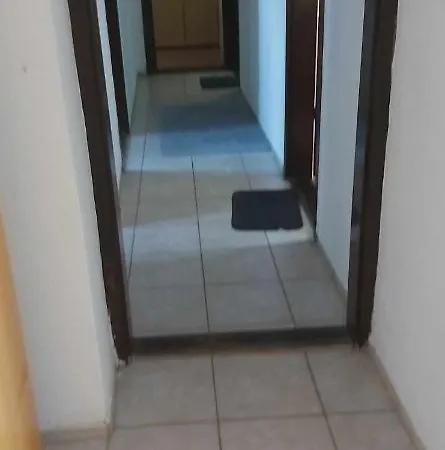 Pihenes A Malomtonal Privat Berlemeny Landhuis